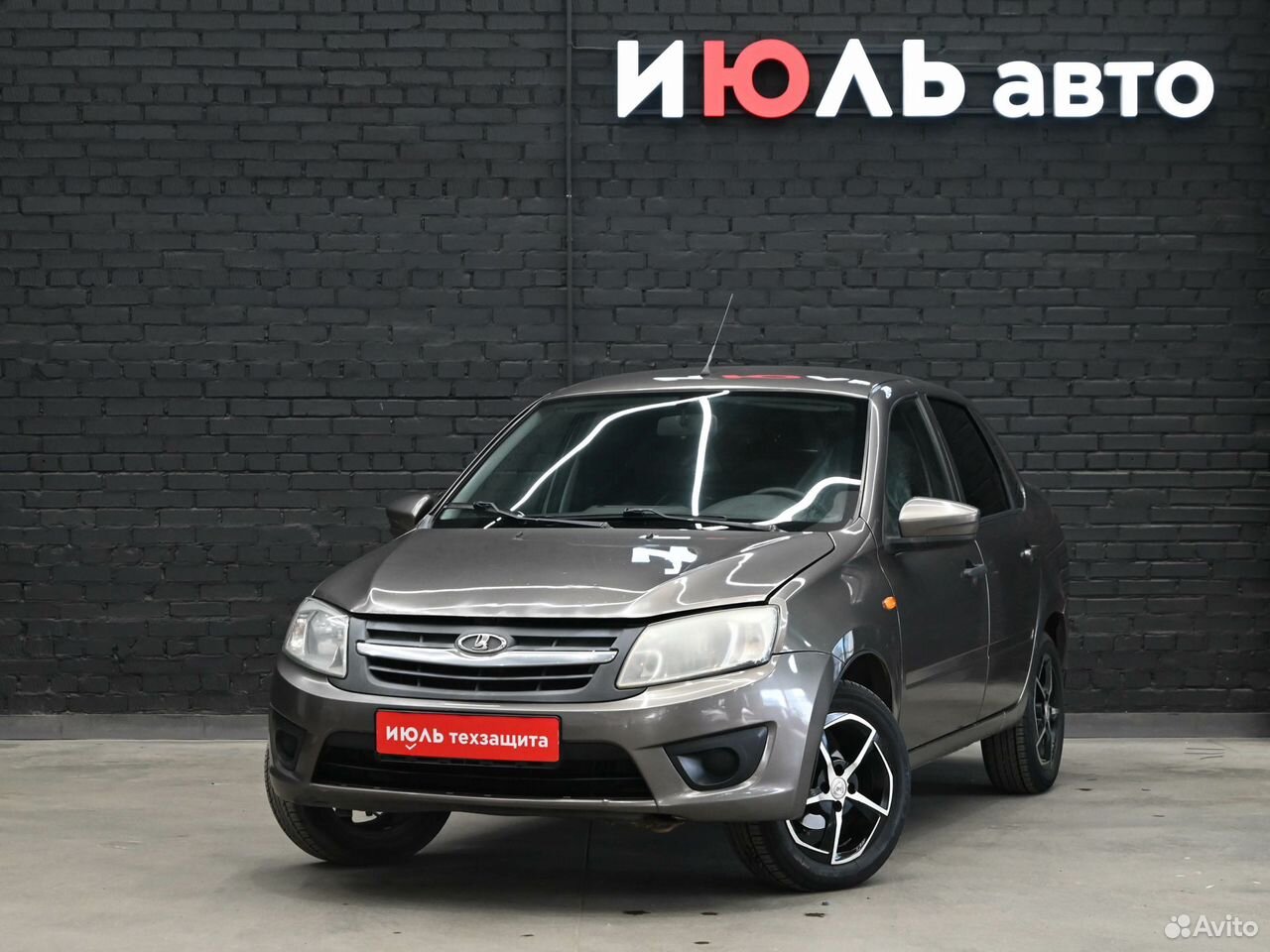 ВАЗ (LADA) Granta 1.6 MT, 2015, 170 459 км
