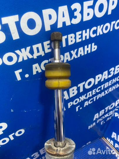 Передняя левая стойка амортизатора Nissan Maxima