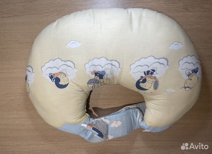 Подушка для кормления