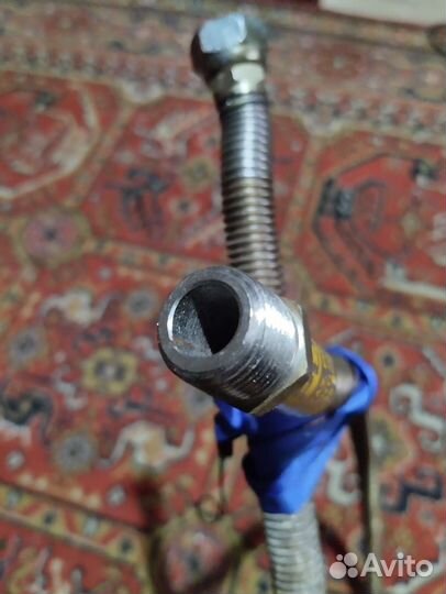 Газовый шланг