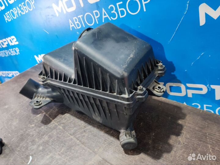 Корпус воздушного фильтра Kia Spectra