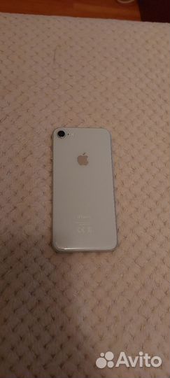 iPhone 8, 64 ГБ
