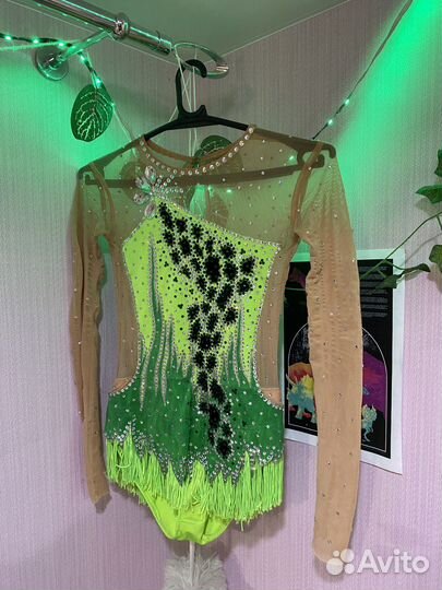 Купальник для художественной гимнастики