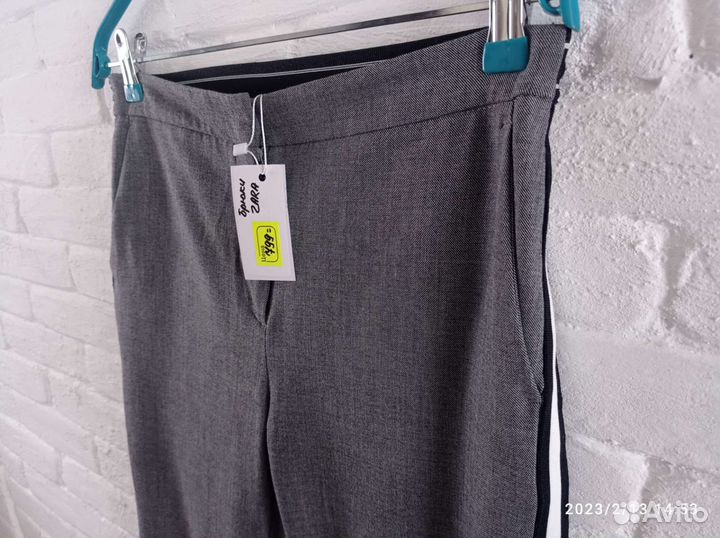 Новые брюки Zara