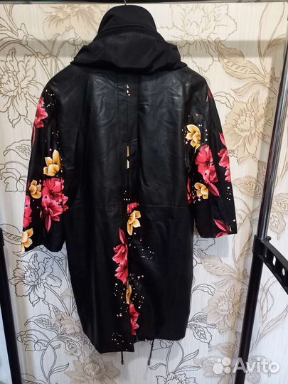 Куртка,плащ