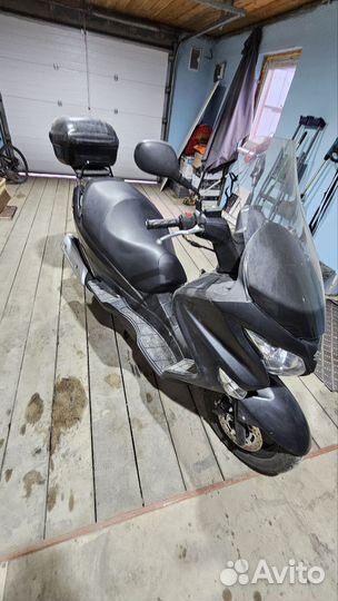 Suzuki Burgman 200