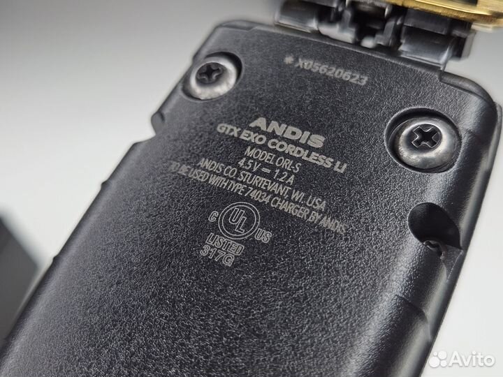Andis GTX Триммер для стрижки с насадками skeleton