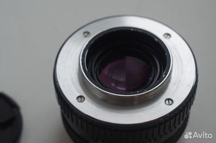 Объектив мс Волна 50 1.8 крепление М42