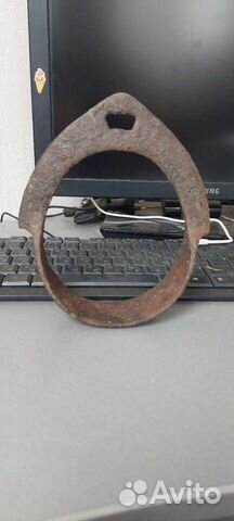 Стремя с орнаментом