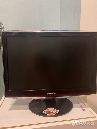 Монитор Samsung syncmaster t190n