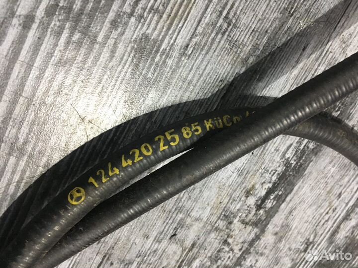 Трос стояночного тормоза Mercedes-Benz W124 coupe