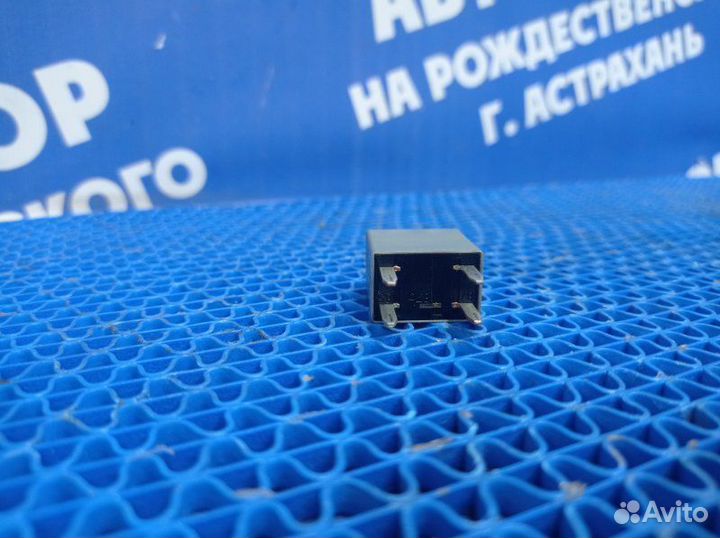 Реле Chevrolet Cruze седан 2012