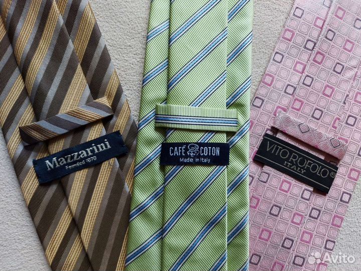 Галстуки для мальчиков разные