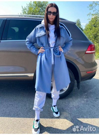 Плащ пальто