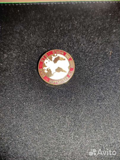 Фанатский значок 