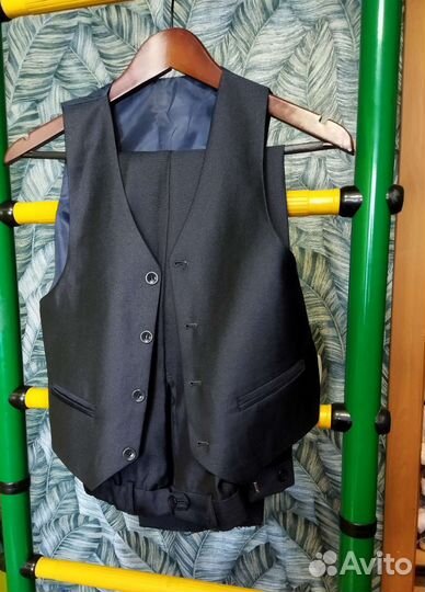 Новый Школьный костюм для мальчика 140-146