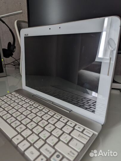 Нетбук asus на запчасти