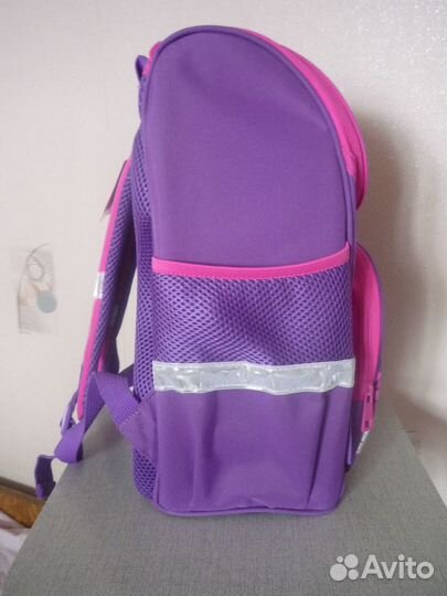 Ранцы школьные для девочки,новые