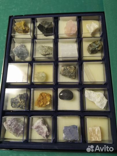 Камни и минералы коллекция