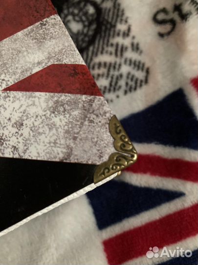 Металлические уголки для скрапбукинга 12 штук