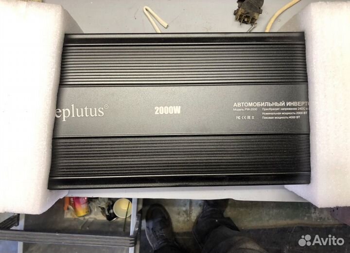 Автомобильный инвертор с 24 в на 220 в