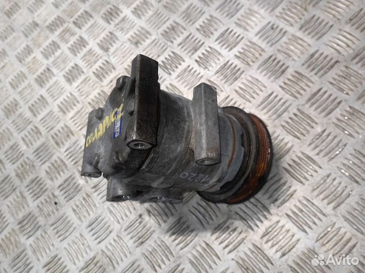 Компрессор кондиционера Hyundai Solaris 2