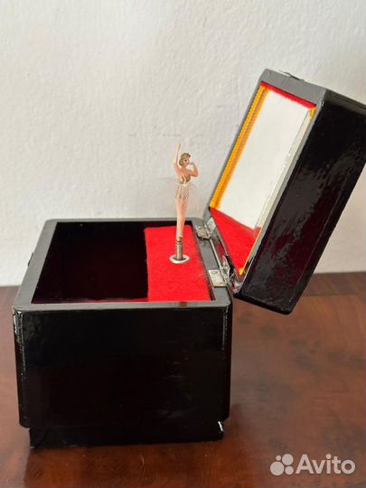 Шкатулка старый Китай/Китайская шкатулка