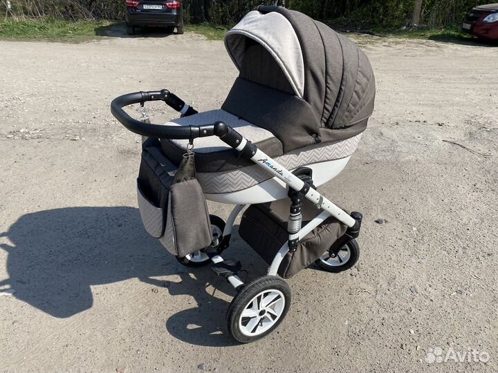 Детская коляска