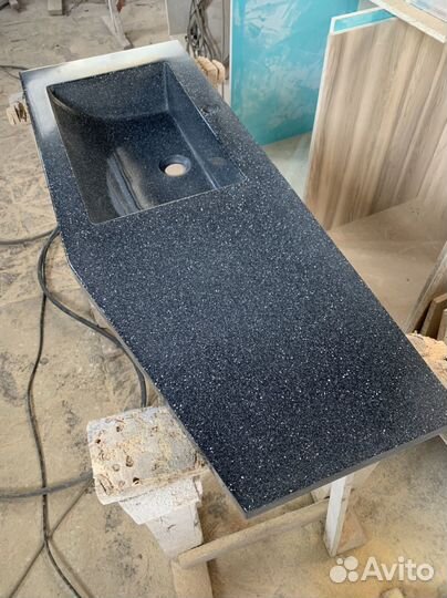 Столешница из искусственного камня готовая