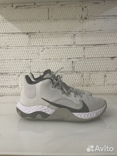 Кроссовки Nike Renew Elevate 'Photon Dust White'