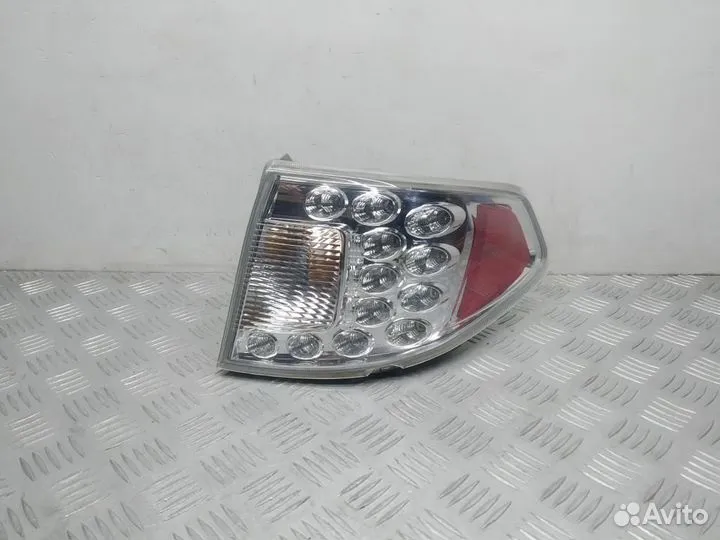 Фонарь задний правый Subaru Impreza 84912FG020