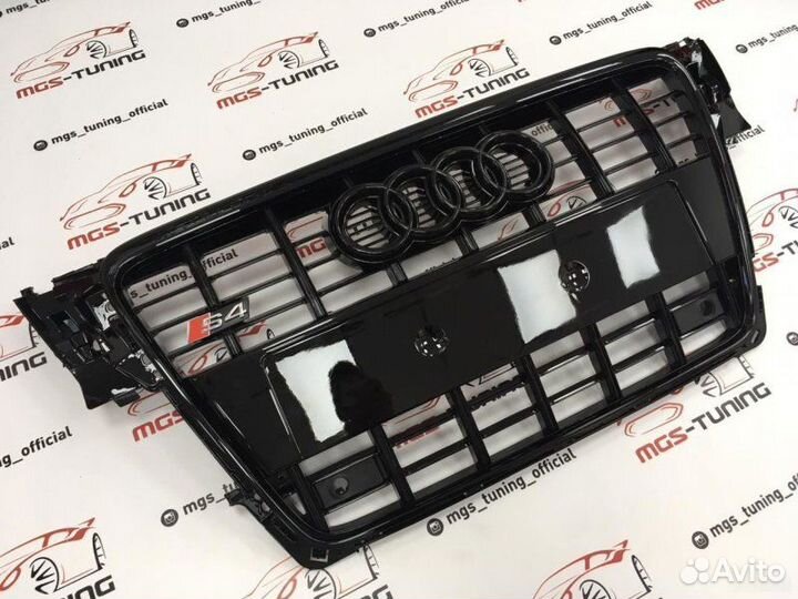 Решетка на Audi A4 в стиле S4 07-11гг. дизайн 5