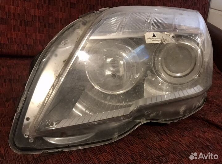 Фара левая Mercedes X204 (2008-2012) оригинал