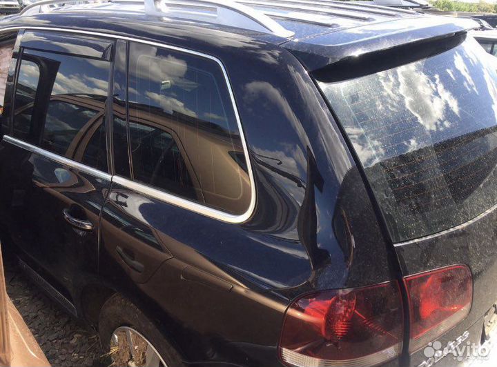 В разборе Volkswagen Touareg