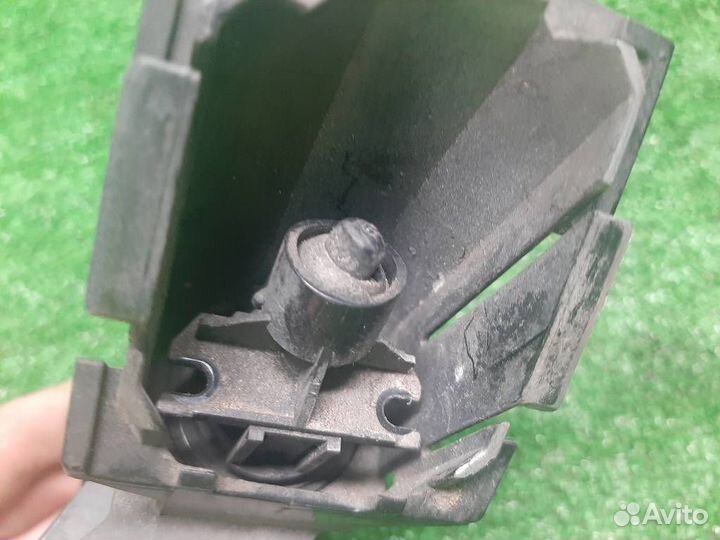 Форсунка омывателя фары левой Nissan Murano Z50 2