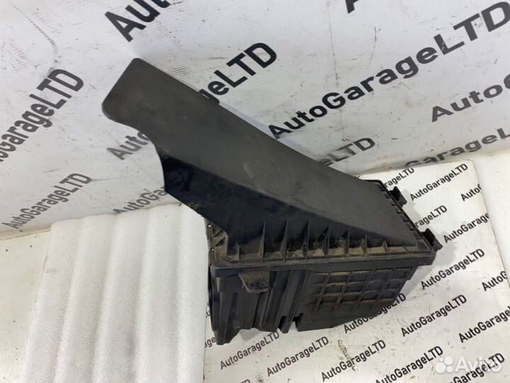 Корпус воздушного фильтра Jaguar Xf I Рестайлинг