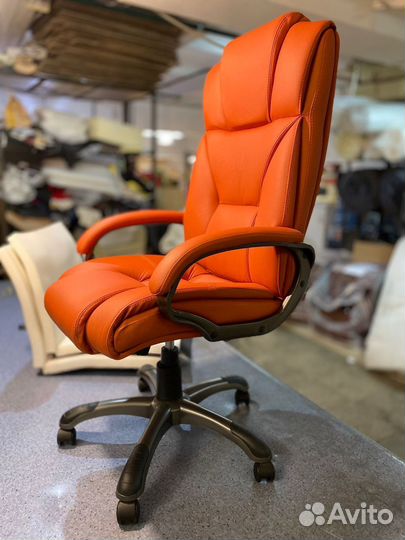 Компьютерное кресло