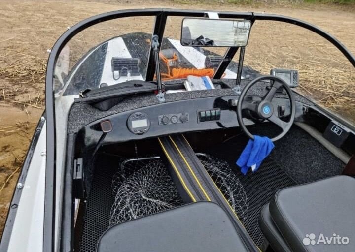 Катер Ладога с мотором 30 л.с. и прицепом