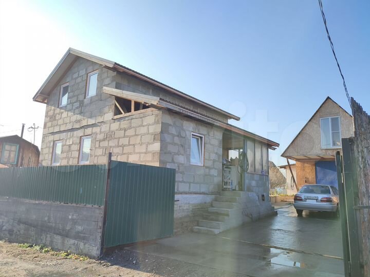 Дом 104 м² на участке 4 сот.