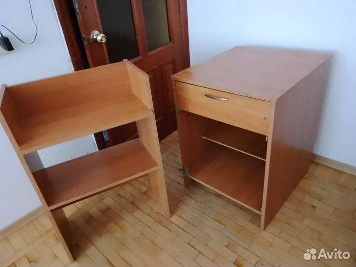 Тумба со съемной полкой бу