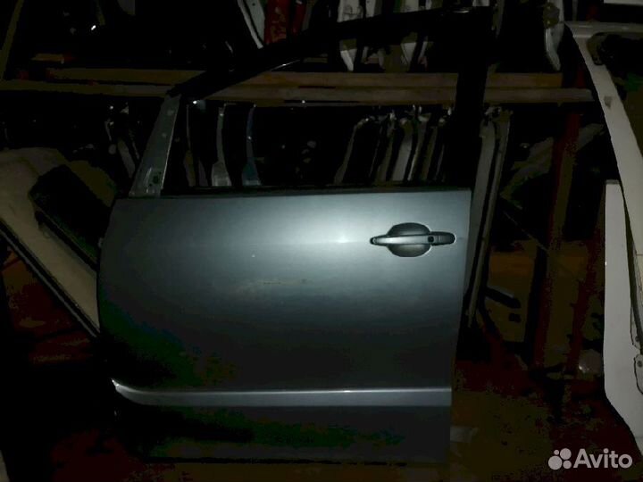 Дверь передняя левая Toyota Estima ACR55