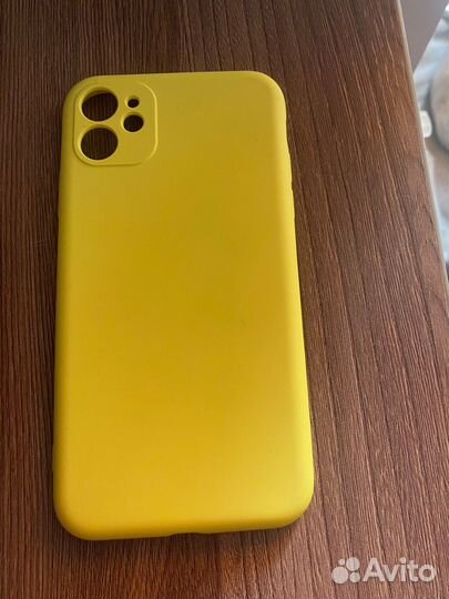 Чехол на iPhone 11