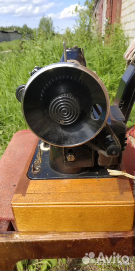 Швейная машина «Подольск класса 2М»