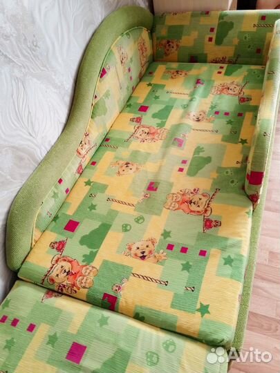 Детский диванчик раскладной бу