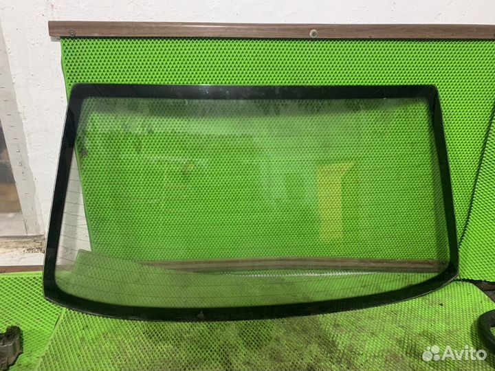 Заднее стекло Daewoo Nexia