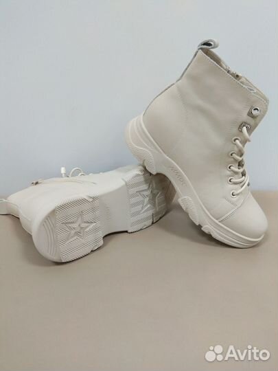 Ботинки женские осенние