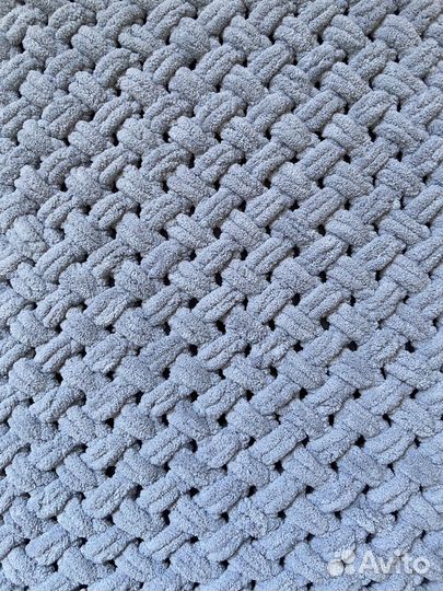 Плед детский вязаный