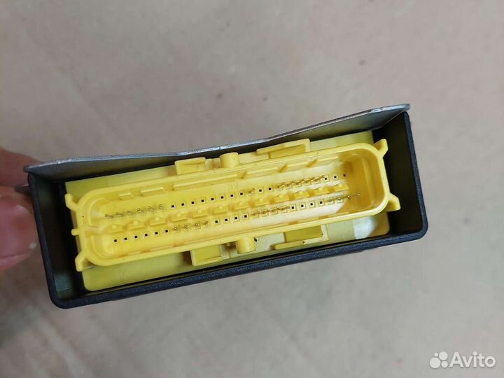 Блок управления AIR BAG SRS Skoda Rapid