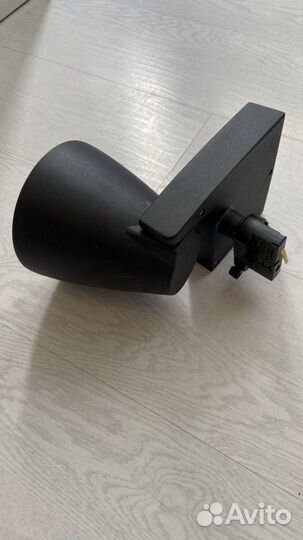 Светильник трековый