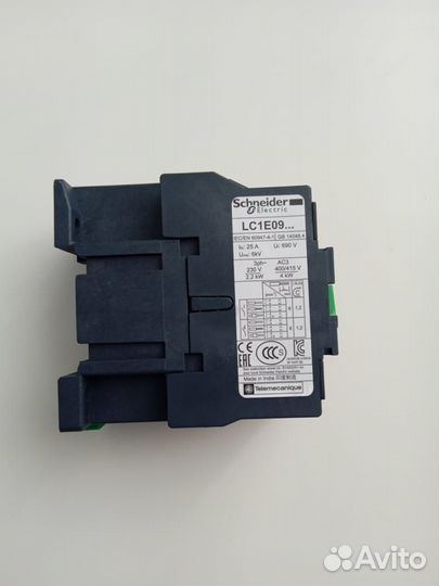 Контактор Schneider Electric LC1E0910